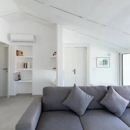 Romantic With Terrace By Wonderful Italy *