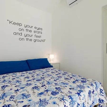 Romantic With Terrace By Wonderful Italy Lägenhet *