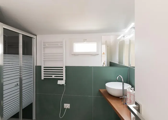 Romantic With Terrace By Wonderful Italy Lägenhet *