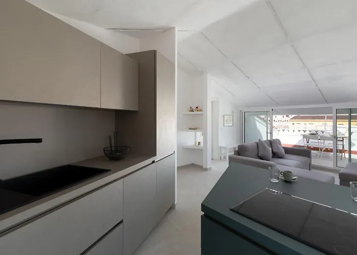 Romantic With Terrace By Wonderful Italy Lägenhet Olbia